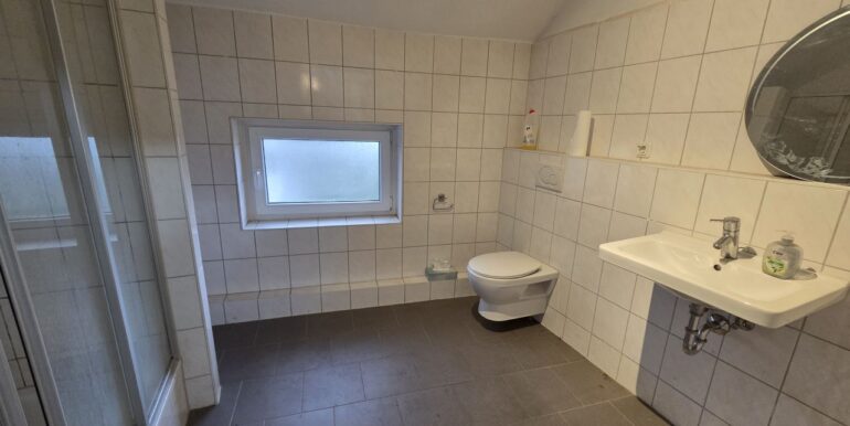 Badezimmer im Obergeschoss