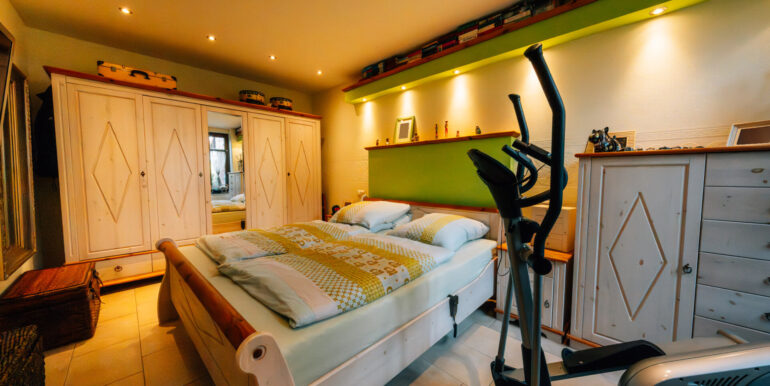 Schlafzimmer EG rechts