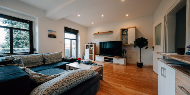 Wohnzimmer 1. OG rechts