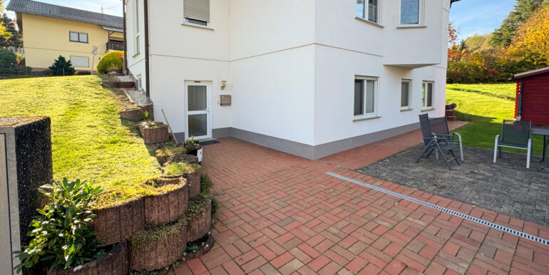 Eingang Untergeschosswohnung