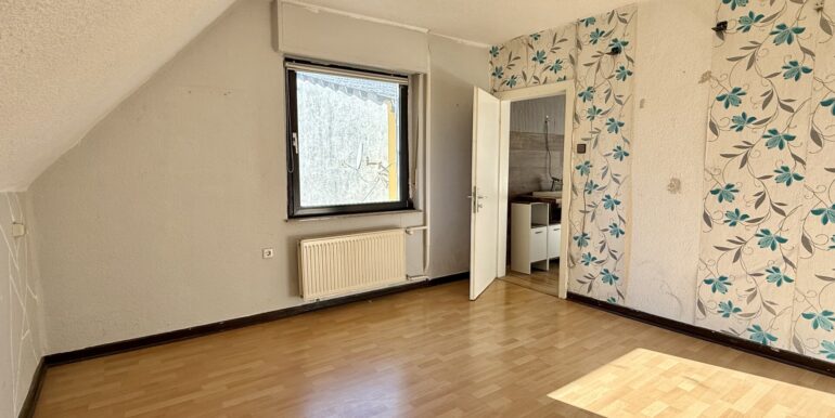 OG Schlafzimmmer (3)