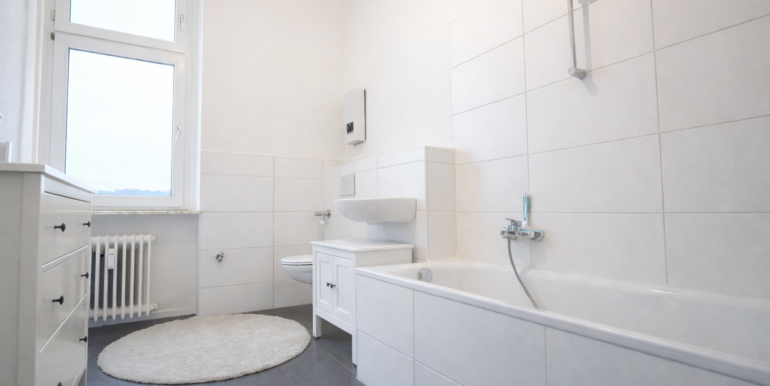 Modernes Tageslichtbad