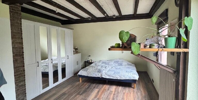 Wohn/- Schlafraum im OG