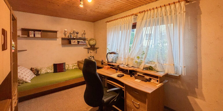 Kinderzimmer EG