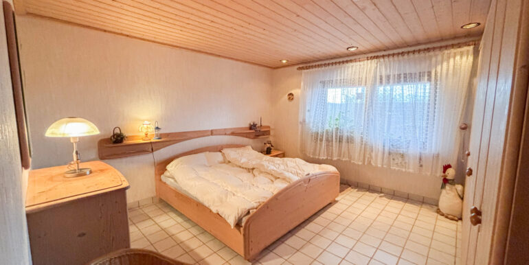 Schlafzimmer EG