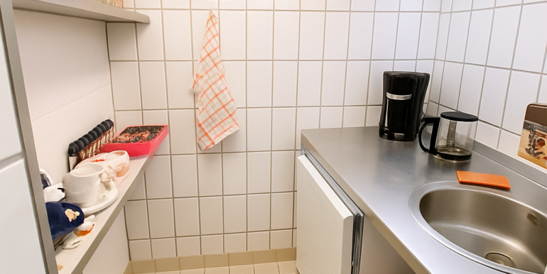 Teeküche im Untergeschoss