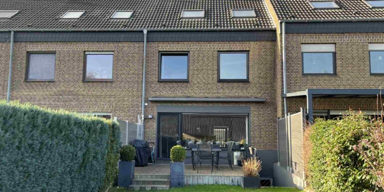 Modernes Reihenhaus in MO-Asberg