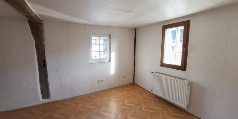 Zimmer 1  OG2