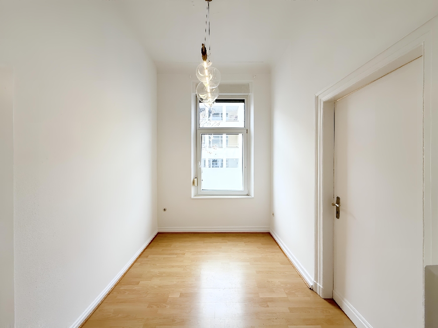 SANIERTE 3-ZIMMERWOHNUNG IM ALTBAU ZU MIETEN! - Foto 5