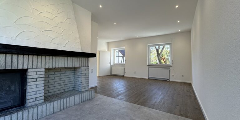 Essbereich mit Kamin