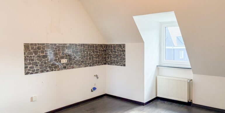 großzügige Wohnküche