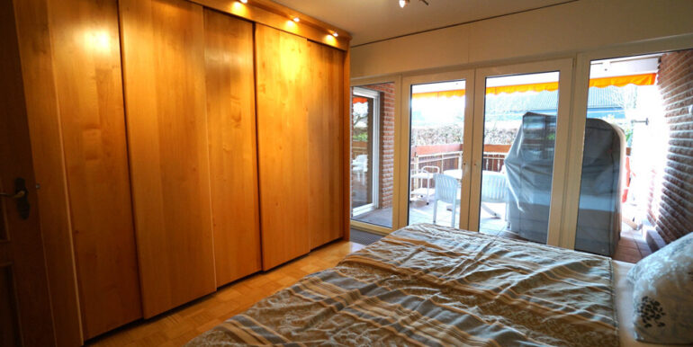 Schlafzimmer EG