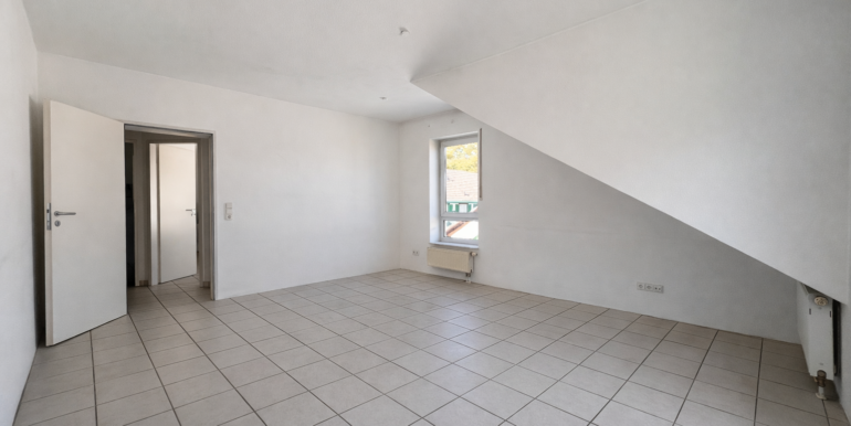 Wohn-/Esszimmer Foto II