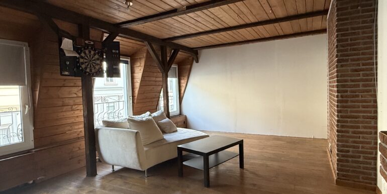 Wohnzimmer DG