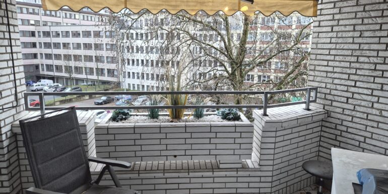 Balkon 1
