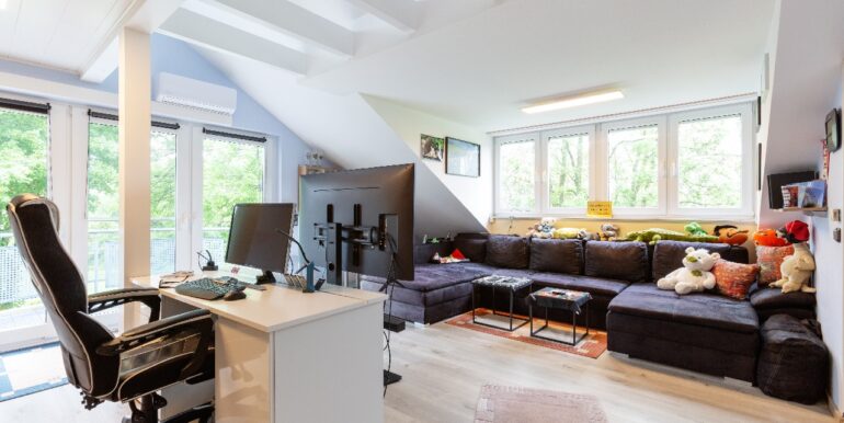 Wohnzimmer Ansicht 2
