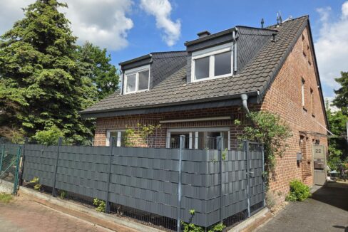 Moderne Doppelhaushälfte in Schwafheim