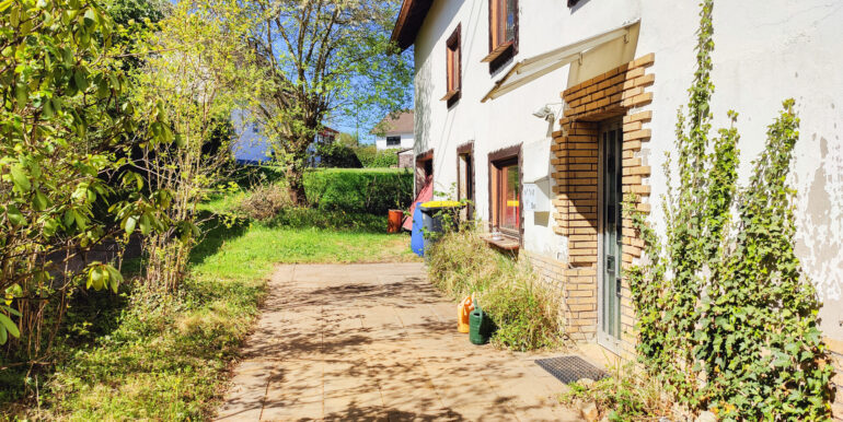 vordere Terrasse