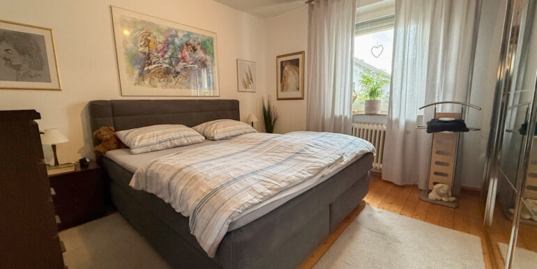 Schlafzimmer EG
